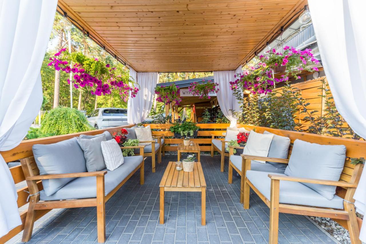 Villa Bursztynowo Osrodek Wczasowy Sztutowo Exterior foto